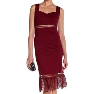 Romeo + Juliet Couture Burgundy Red Lace Midi Dress Small